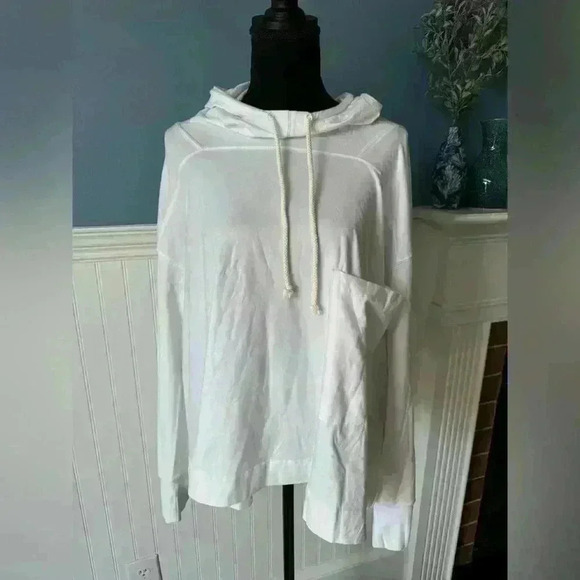 NWOT Free People Hot Shot Oversized Hoodie ~ White ~ S~ 💟🤍 - Picture 10 of 14